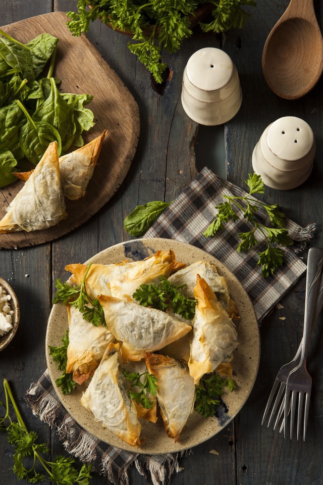 Grecka spanakopita to szybkie, proste i bardzo smaczne danie.