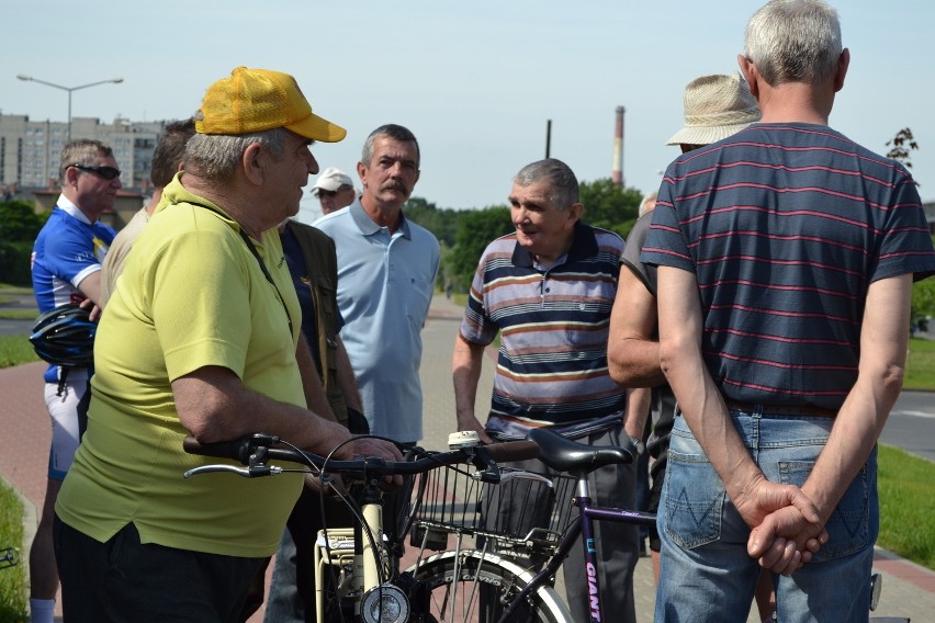 Pikieta emerytów pod JSW. Chodzi o deputat węglowy [ZDJĘCIA]