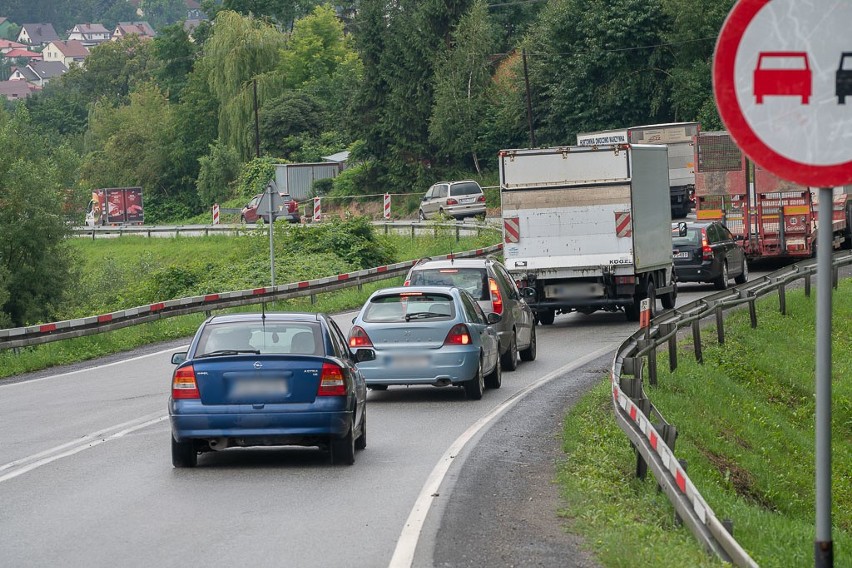 Na Juście w Tęgoborzy od południa obowiązuje ruch wahadłowy