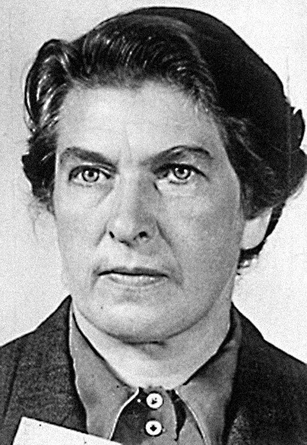Johanna Wolf, najstarsza sekretarka Hitlera. 22 kwietnia...