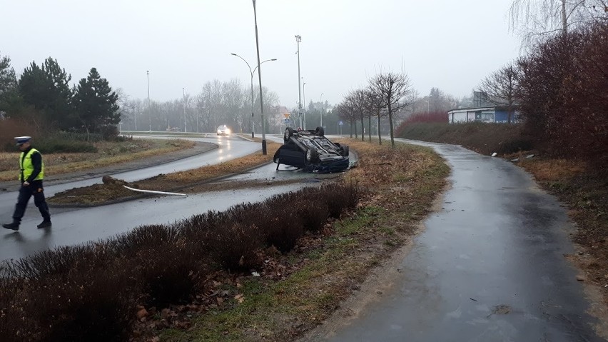 Do groźnie wyglądającego wypadku doszło dziś (19 stycznia)...