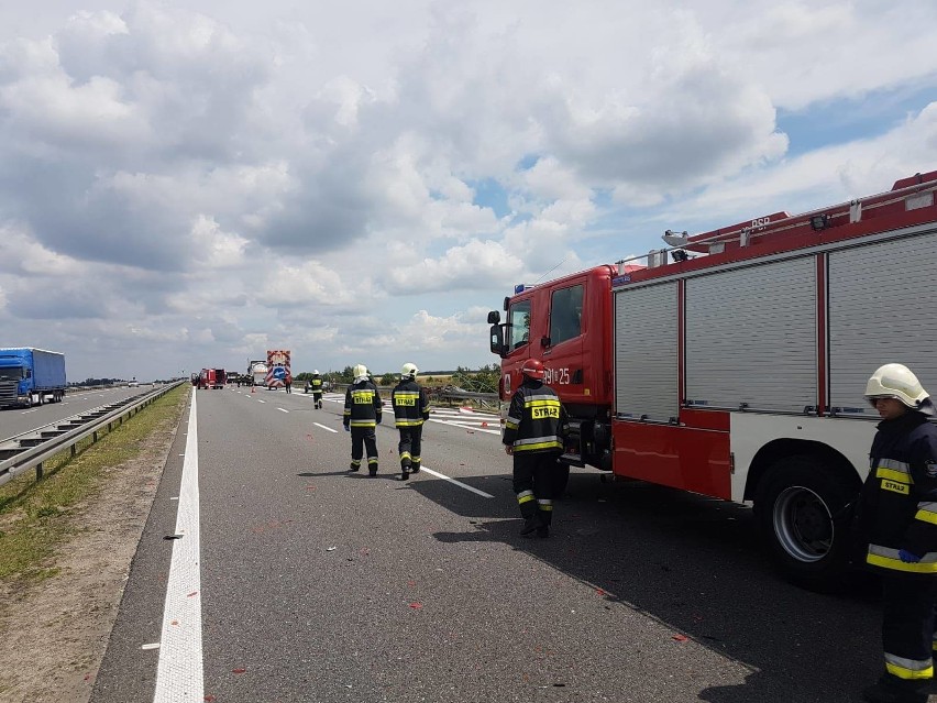 Wypadek na autostradzie A4 na pasie w kierunku Katowic. Do...