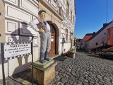 Lubomierz - dolnośląskie miasteczko, w którym kręcono "Samych Swoich". To m.in. tutaj żyli i kłócili się Kargul z Pawlakiem