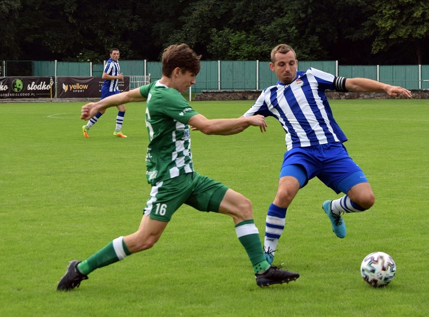 Towarzyskie derby Dębicy dla Wisłoki. Podopieczni Dariusza Kantora ograli Igloopol 2:0 [RELACJA, ZDJĘCIA]