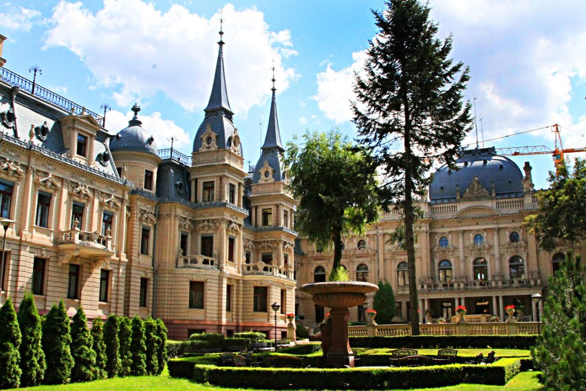 Pałac Izraela Poznańskiego jest obecnie jednym z symboli...