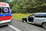 Zderzenie samochodu osobowego i ciężarówki na DK 29 koło Gronowa. Jedna osoba trafiła do szpitala