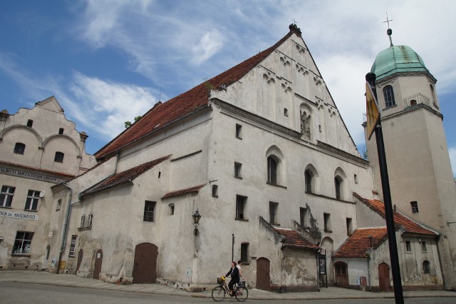 Pochodzący z XVII w. zbór ewangelicki we Wschowie stanowi cenny zabytek protestanckiej architektury sakralne