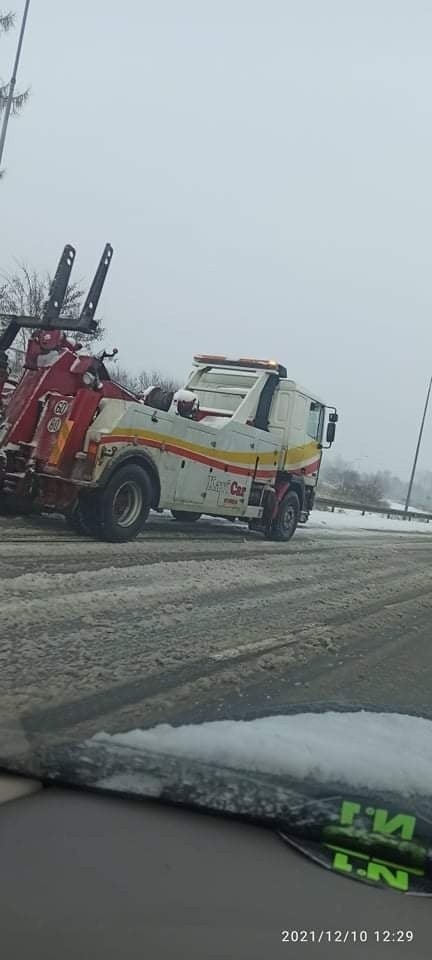 Do zdarzenia doszło w piątek na drodze wojewódzkiej 112...