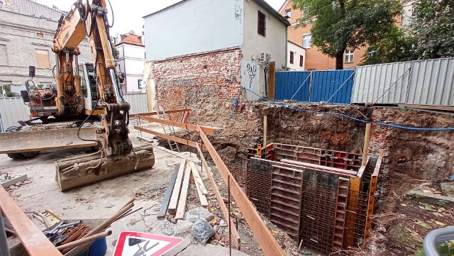 Nowe mieszkania w Opolu. Na zdjęciu: budowa na rogu ulic Szpitalnej i Młyńskiej