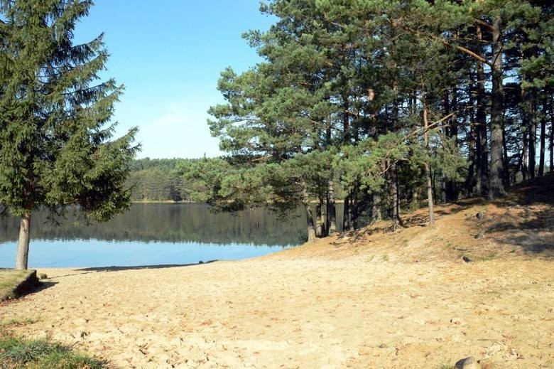 Jezioro Łubowo  znane jest też pod kilkoma innymi nazwami -...