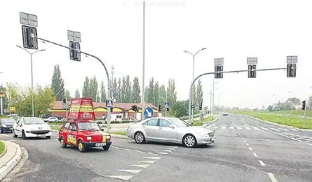 Dopiero po obliczeniu ruchu na poszczególnych wlotach skrzyżowania zostanie przygotowany nowy program dla sygnalizacji. Badania ruchu odbędą się przy włączonych i wyłączonych światłach.