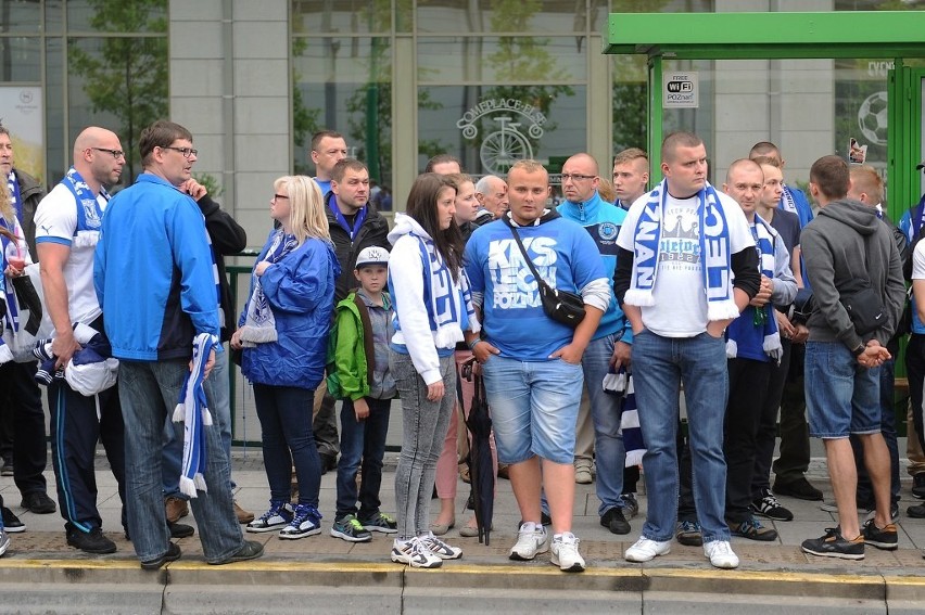 Kibice Lecha w drodze na mecz z Wisłą Kraków