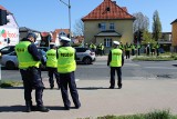 Kilkudziesięciu policjantów na ulicy Morskiej w Koszalinie. To konkurs kierowania ruchem [ZDJĘCIA]