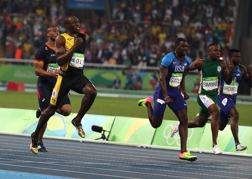 Finał sprintu zgromadził na stadionie lekkoatletycznym...