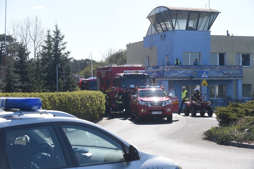 Wypadek z udziałem samolotu na lotnisku w Toruniu - na...