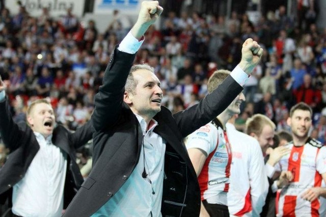 Trener Andrzej Kowal dwukrotnie świętował z Resovią tytuł mistrza Polski.