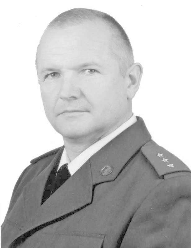 Por. SG Andrzej Żukowski urodził się 1 marca 1960 r. w...