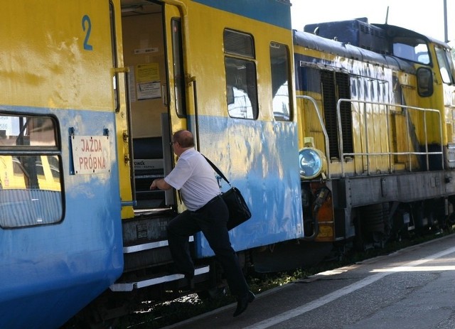 Poniedziałkowy pociąg próbny na linii do Szczecinka. 