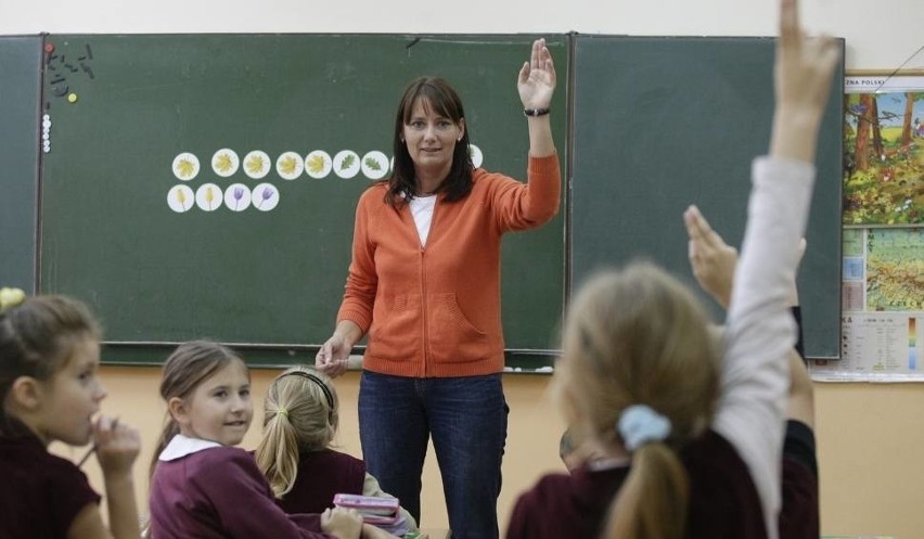 Magister z przygotowaniem pedagogicznym - nauczyciel...