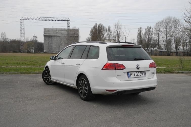 Testujemy: Volkswagen Golf Variant 2.0 TDI – do rodzinnych...