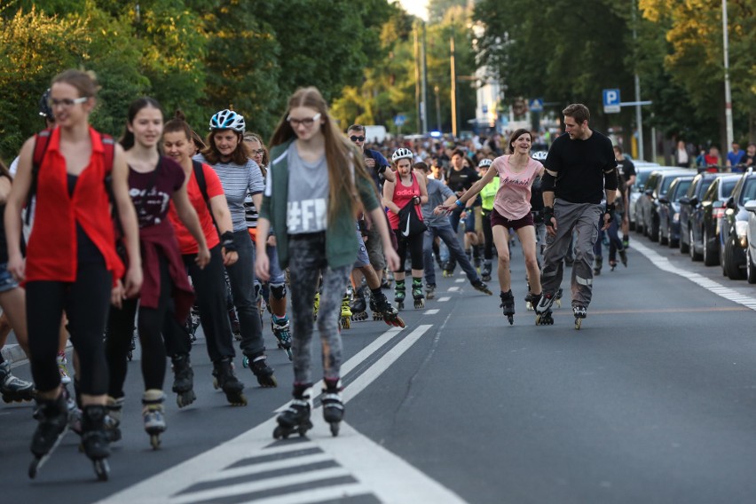 Kraków, Rolki i My. Przejazd pod hasłem "Wakacje z Rolkami" [ZDJĘCIA UCZESTNIKÓW] 