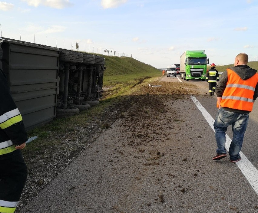 W piątek ok. godz. 15 służby ratunkowe otrzymały zgłoszenie...