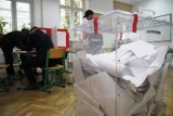 Wybory 2023. W powiecie myślenickim najliczniej głosowali w Wiśniowej, Myślenicach i Sieprawiu, najmniejsza frekwencja była w Raciechowicach