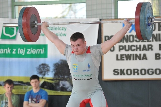 Valentin Carp-Jarmoliński zwyciężył w zmaganiach zawodników do 17 lat.