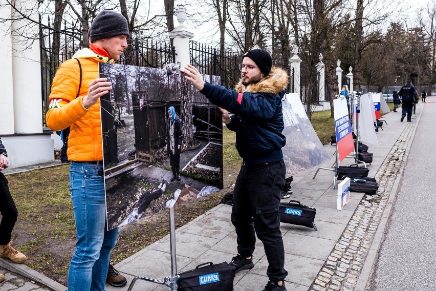 06.03.2022 warszawa ulica belwederska 49 zdjecia rzezi w...