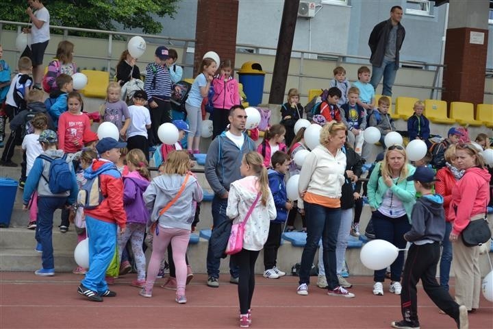 Uczniowie częstochowskich szkół podstawowych tłumnie...