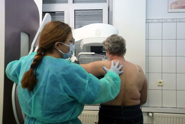 W naszym regionie nadal są powiaty w których mammografię w ramach programów profilaktycznych wykonuje jedna na pięć pań.