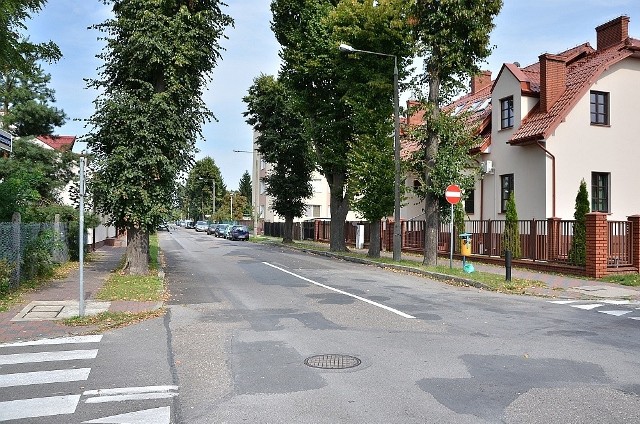 Ulica Świerczewskiego w Kozienicach czeka na remont.