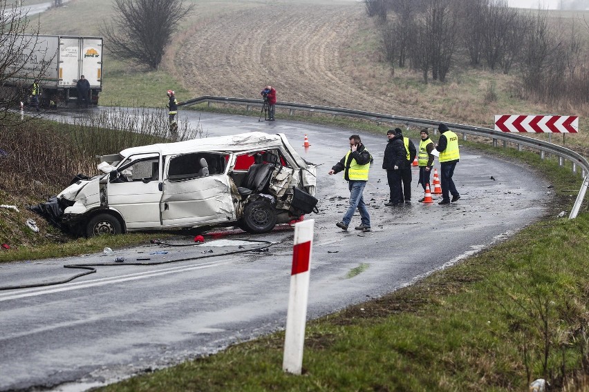 Pięciu podkarpackich piłkarzy zginęło w zderzeniu busa z ciężarówką w Weryni