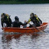 Płetwonurkowie znaleźli ciało 33-letniego mężczyzny. Utonął łowiąc ryby.