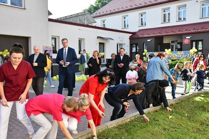 Miechów. Inauguracja osiemnastej edycji akcji „Pola Nadziei” w Hospicjum