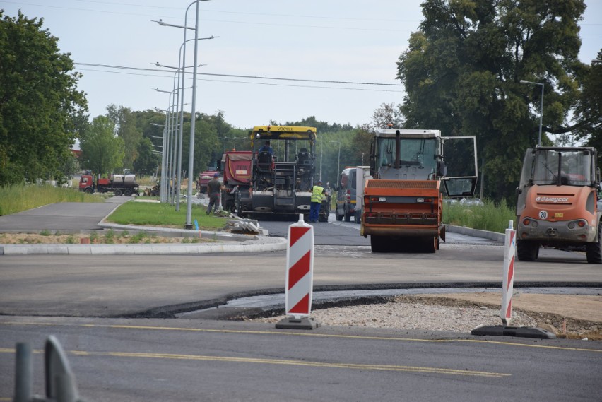 Rozbudowa drogi krajowej nr 22 rozpoczęła się dwa i pół roku...