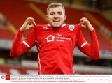 Były piłkarz Ruchu Chorzów i Cracovii Michał Helik wybrany najlepszym zawodnikiem sezonu w Barnsley [ZDJĘCIA]