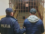 Policjanci z Izbicy Kujawskiej najpierw namierzyli 300 g marihuany, a potem jej właściciela