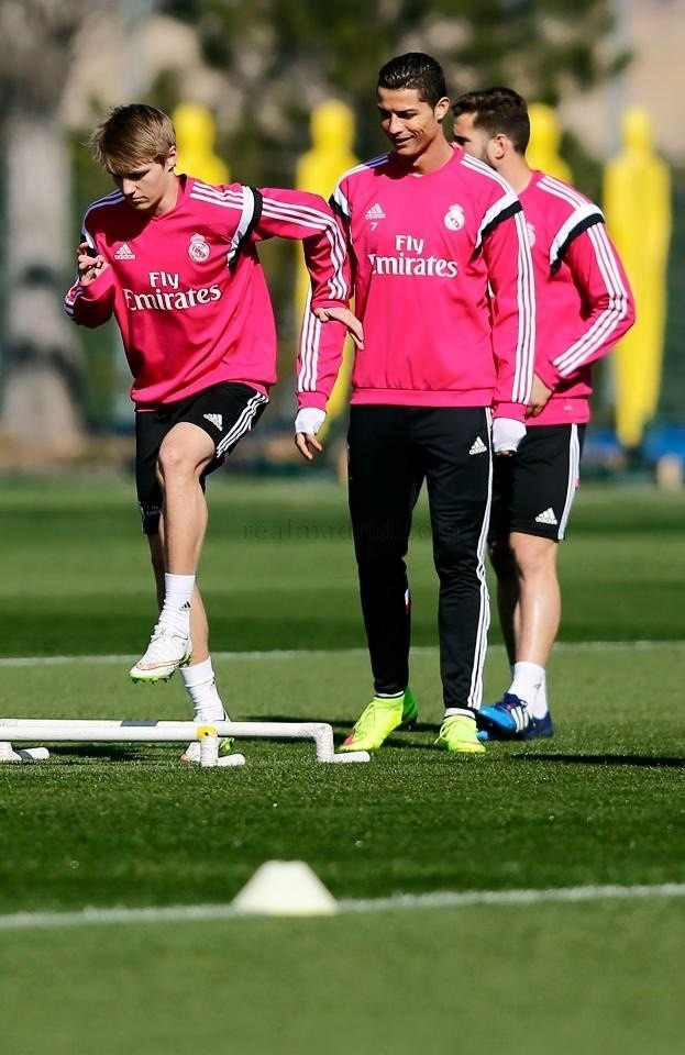 Martin Odegaard i Cristiano Ronaldo