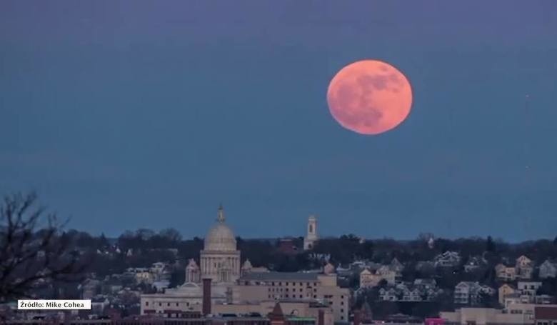 Krwawy Superksiężyc 2018 ONLINE. Super Blue Blood Moon LIVE...