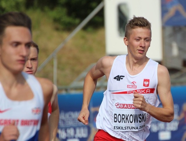 Mateusz Borkowski poniżej oczekiwań wypadł w biegu na 800 metrów.