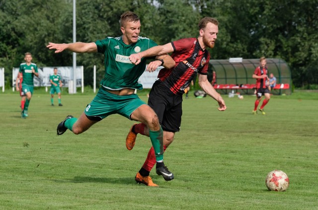 W sobotnim sparingu Wólczanka Wólka Pełkińska pokonała na swoim stadionie Izolatora Boguchwała 3:0. Bramki strzelali Szewc, Kocur i Wrona.Zobacz także: Adam Nawałka trenerem Legii Warszawa? Były selekcjoner ma wkrótce przejąć "Wojskowych"