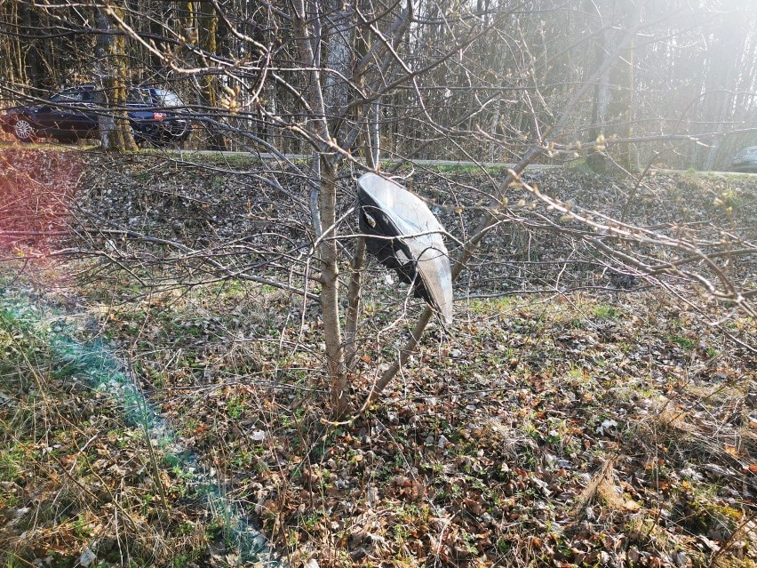 Wypadek na DW 206 na trasie Kościernica-Nacław