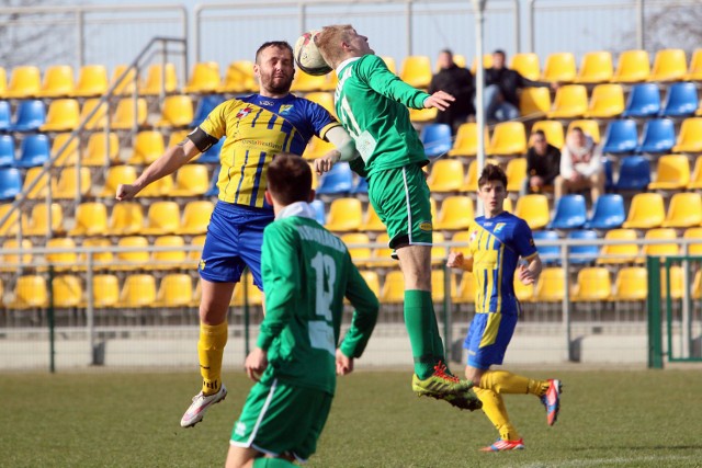 W obecnym sezonie piłkarze Avii zajmują po rundzie jesiennej piąte miejsce w tabeli IV grupy III ligi.