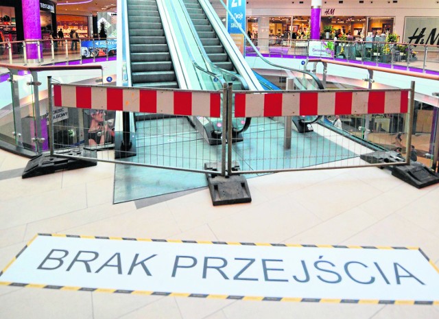 Sufit w Poznań City Center: Są wnioski o ukaranie kierownika i inspektora