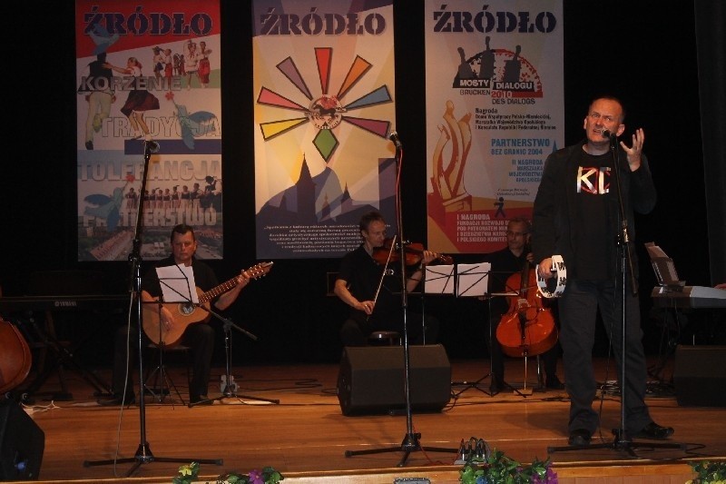 Na festiwalu zaśpiewał m.in. Józef Kotyś, były wicemarszałek...