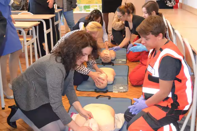 Sosnowiec: II LO im. Plater ma pierwszą w mieście pracownię do pierwszej pomocy