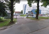 Szpital przy Arkońskiej w Szczecinie: Brama główna szpitala bez możliwości wyjazdu