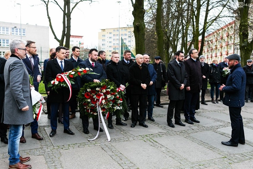 Pamiętamy o 96 ofiarach katastrofy pod Smoleńskiem