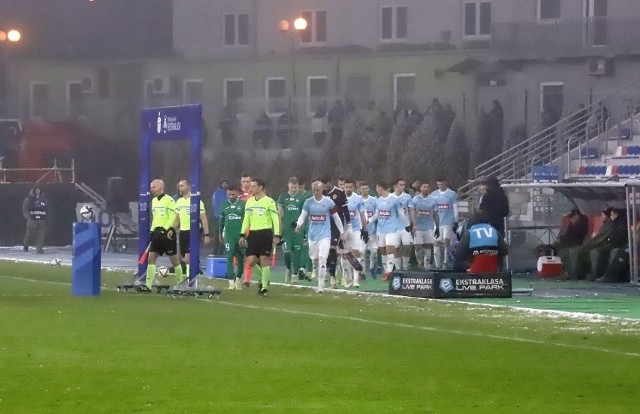 Mecz Radomiaka z Piastem rozegrany na stadionie MOSiR-u w Radomiu